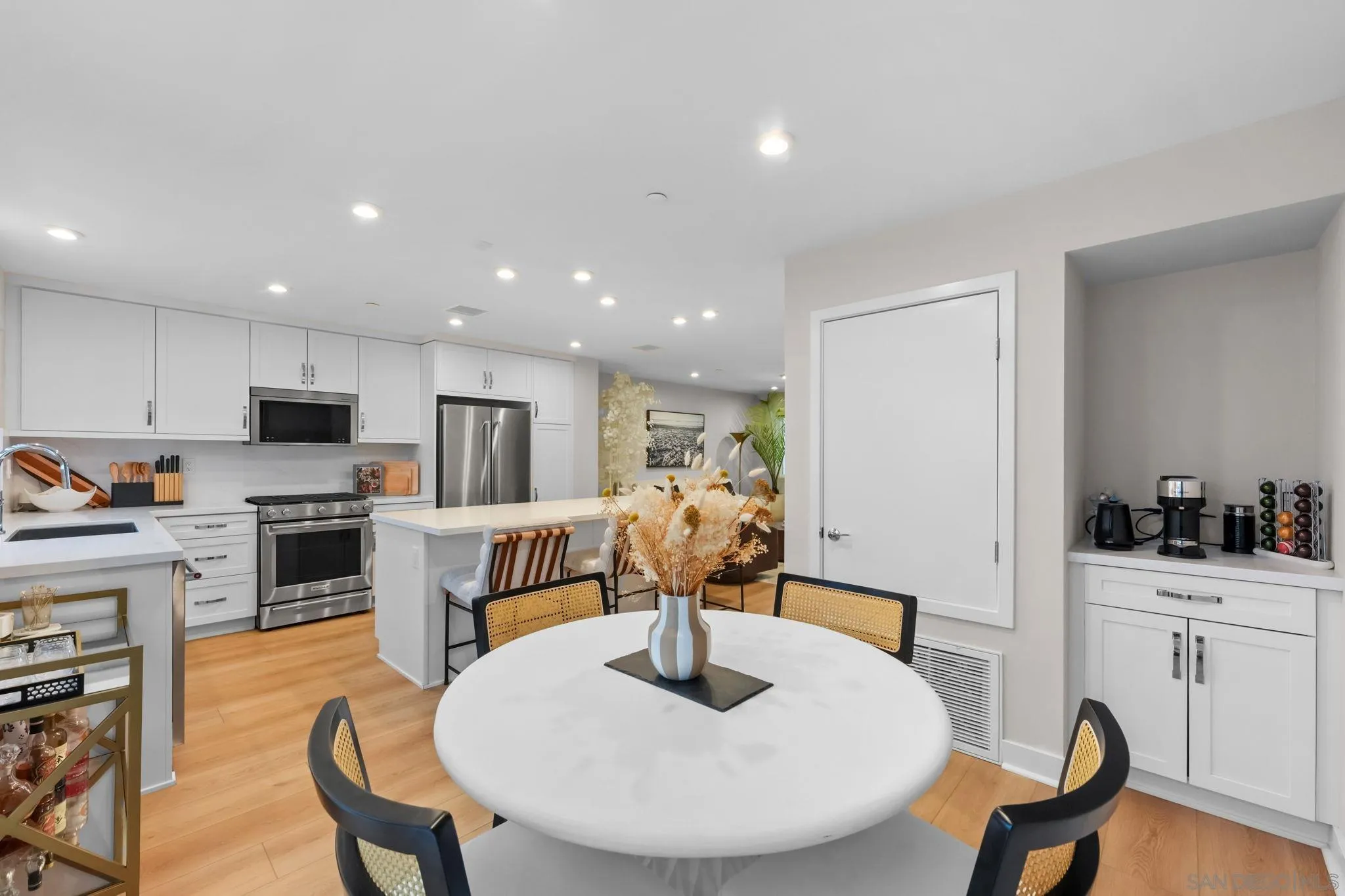 4810 Canyon View