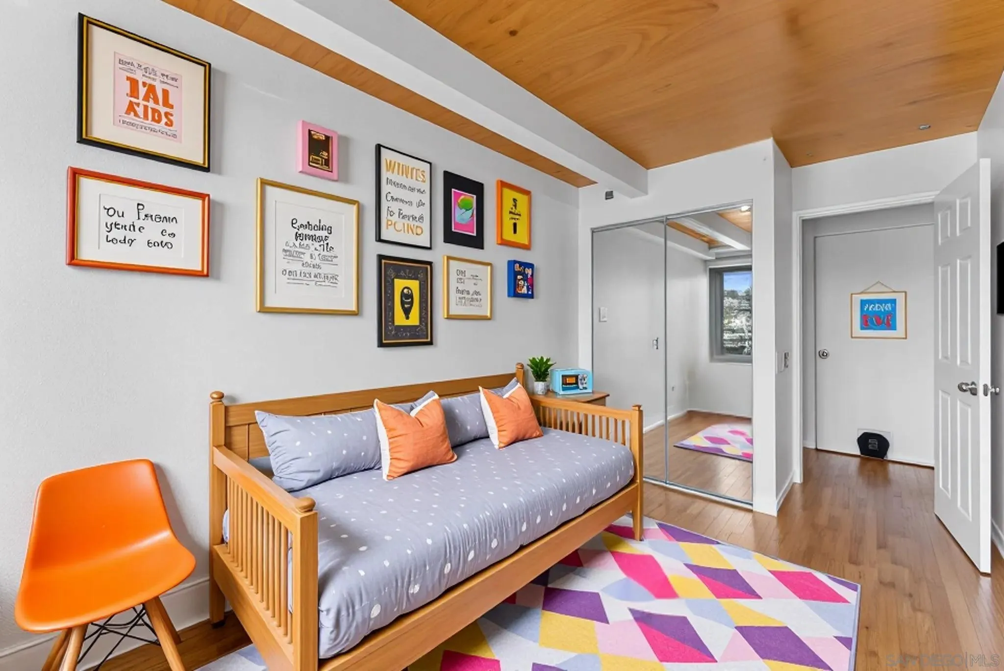 2533 Navarra Dr Unit 2a