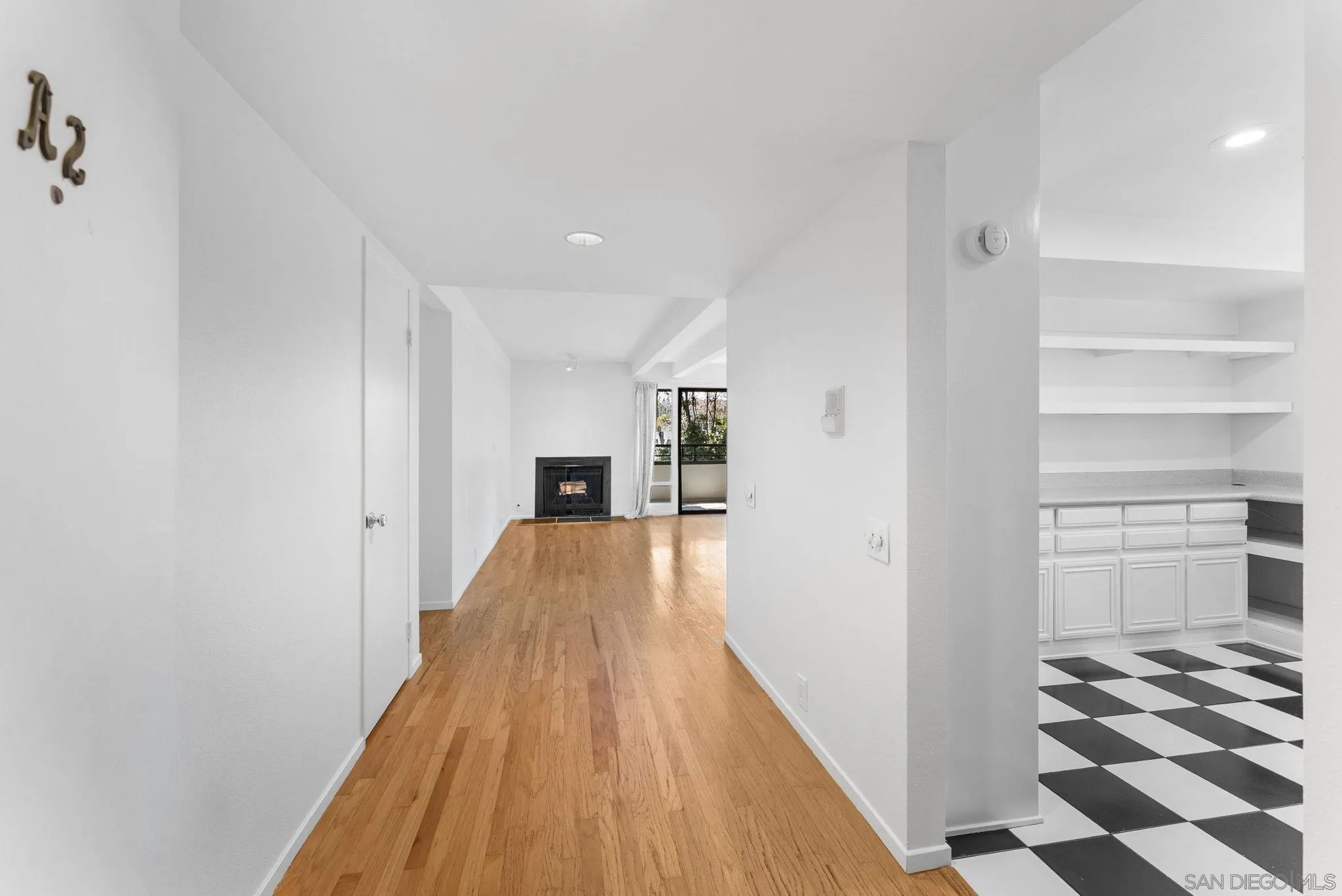 2533 Navarra Dr Unit 2a