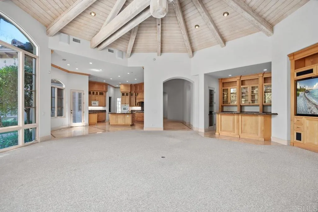 6999 Royal Birkdale Place