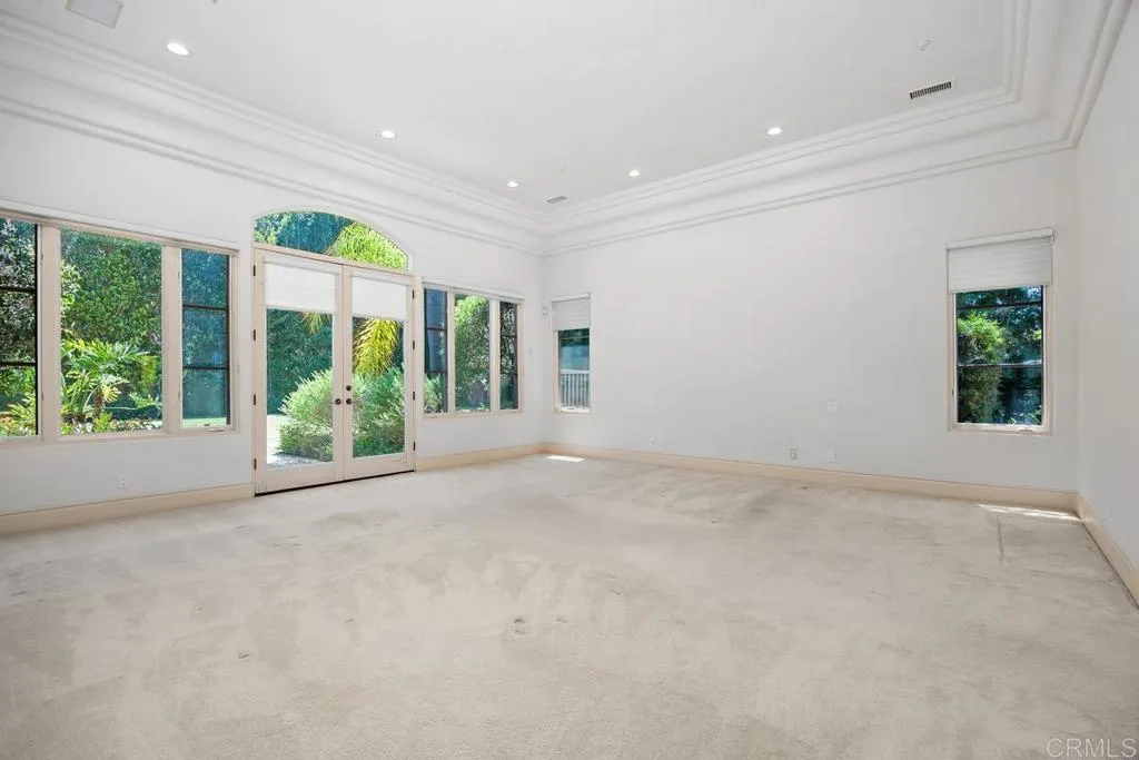 6999 Royal Birkdale Place