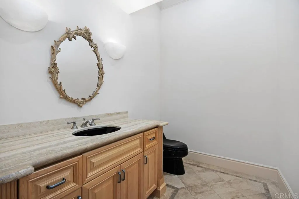 6999 Royal Birkdale Place