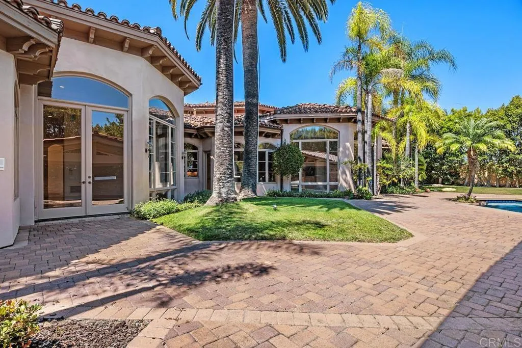 6999 Royal Birkdale Place