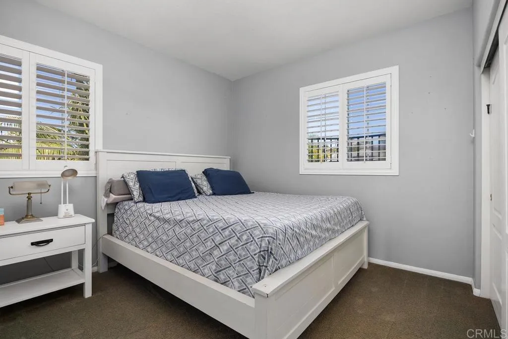 6611 Sitio Sago