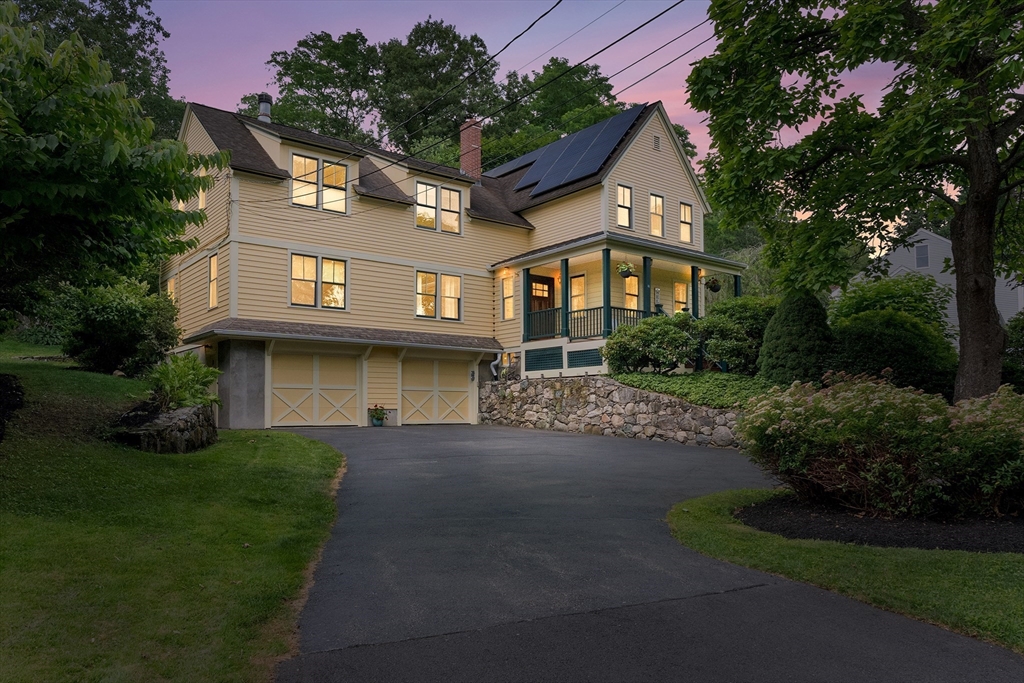 18 Blossom St
