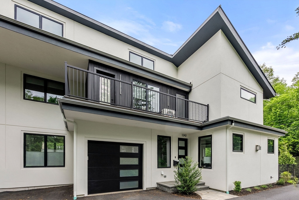 1242-1244 Beacon St # 1242