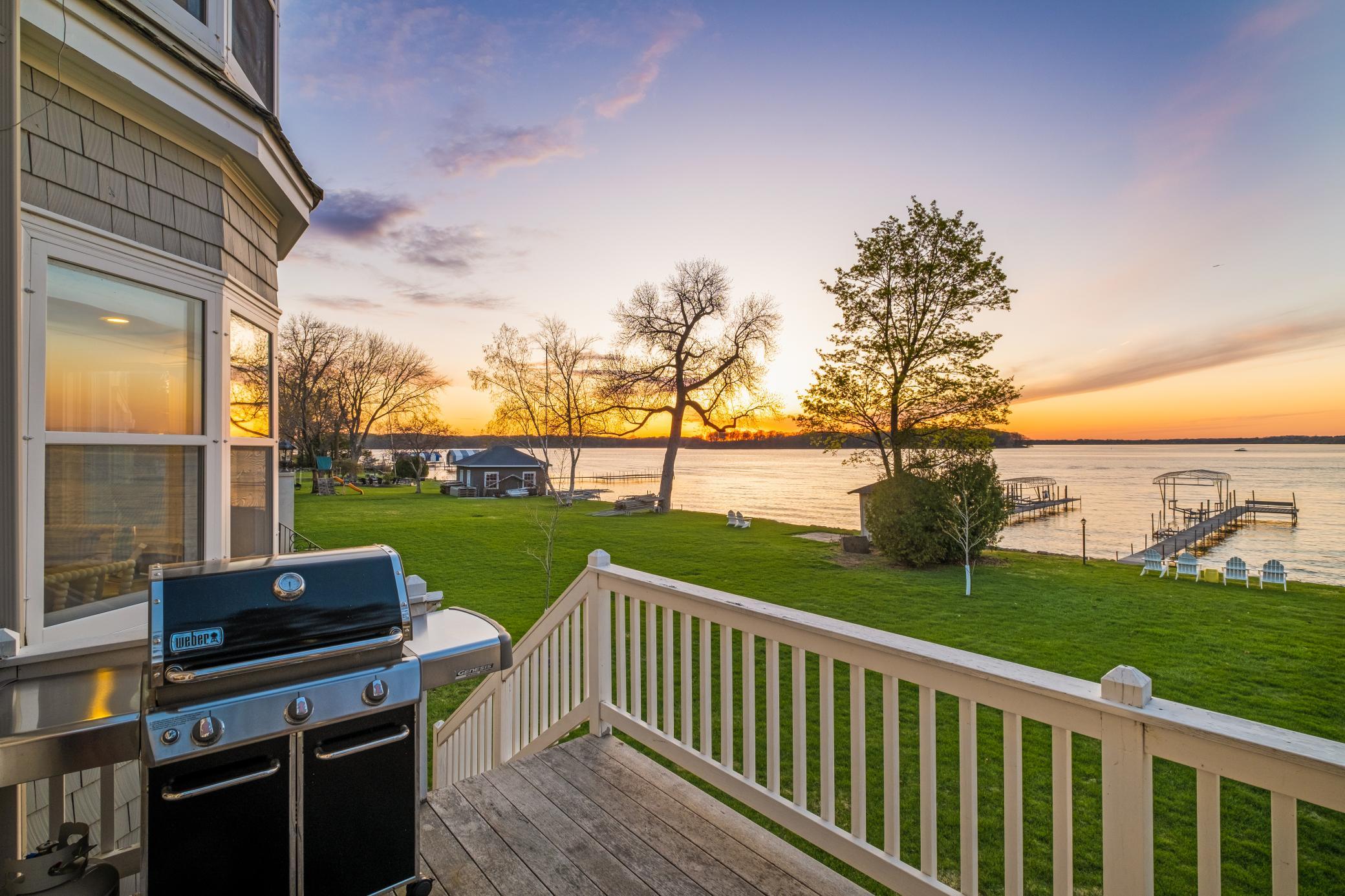4265 Cottonwood Lane