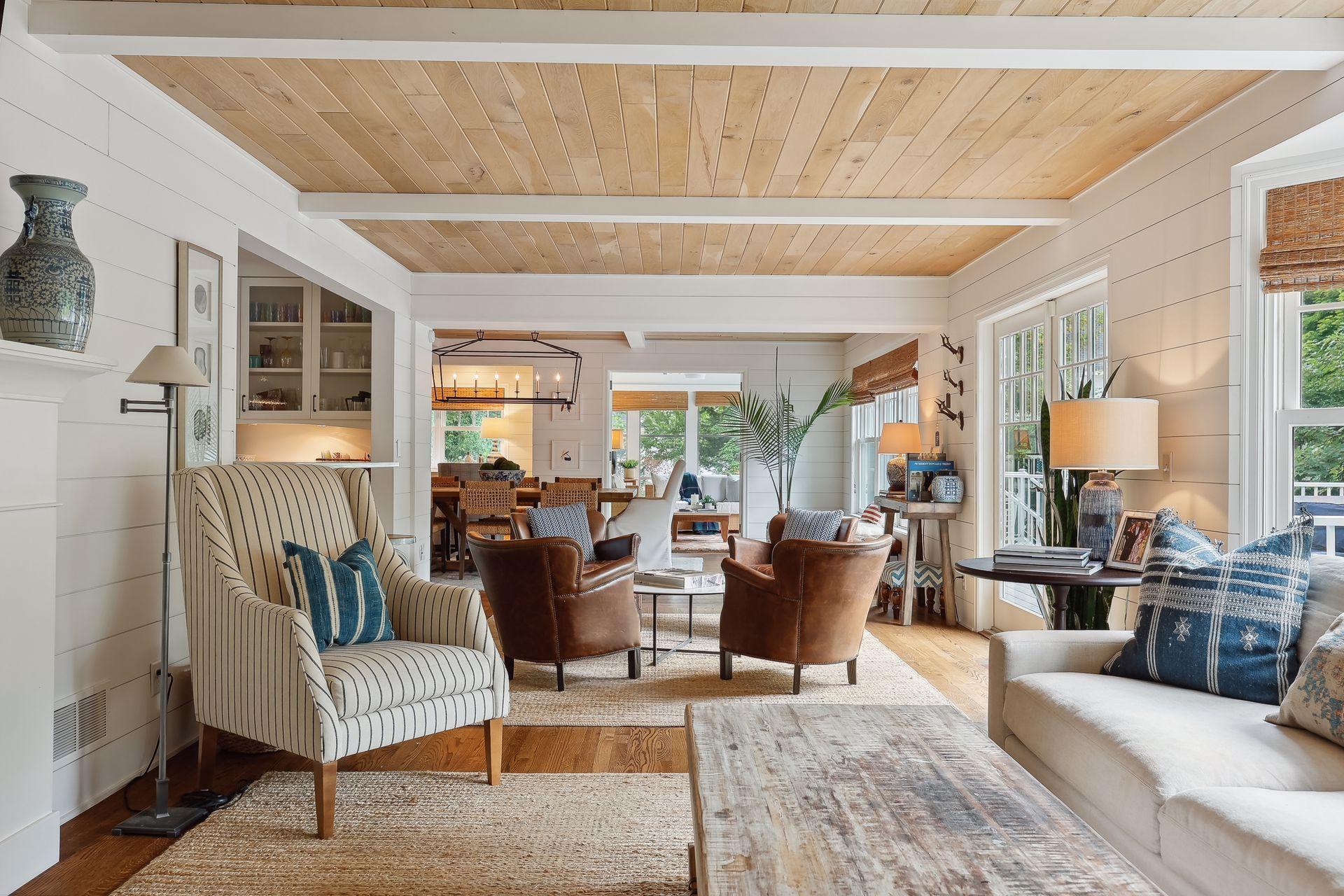 1430 La Salle Street