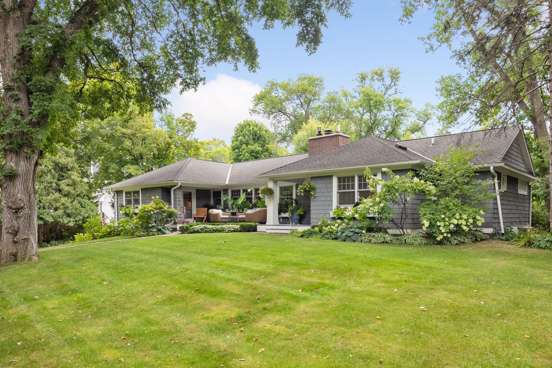 1430 La Salle Street