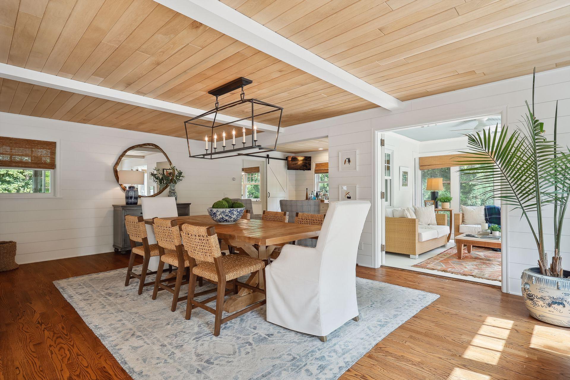 1430 La Salle Street