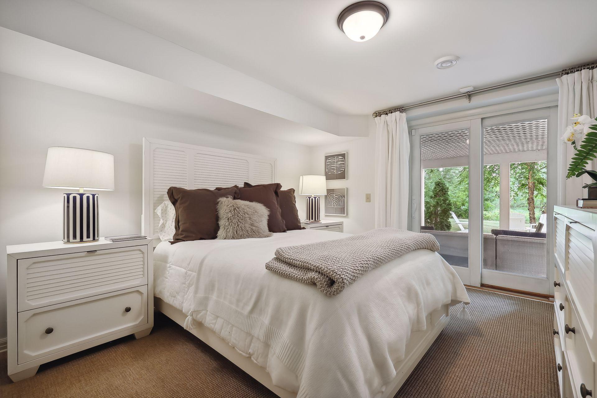 1430 La Salle Street