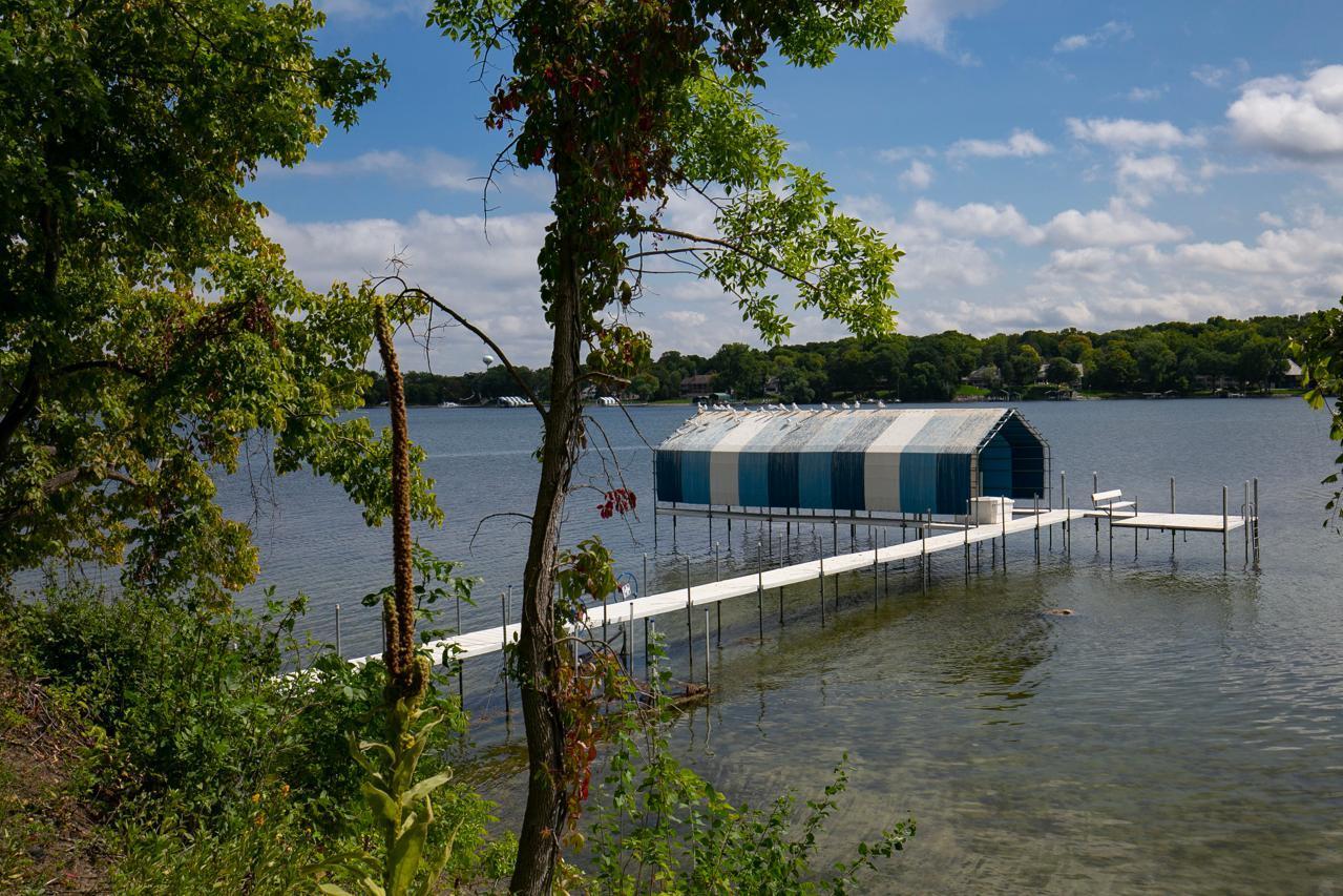 4595 Enchanted Point