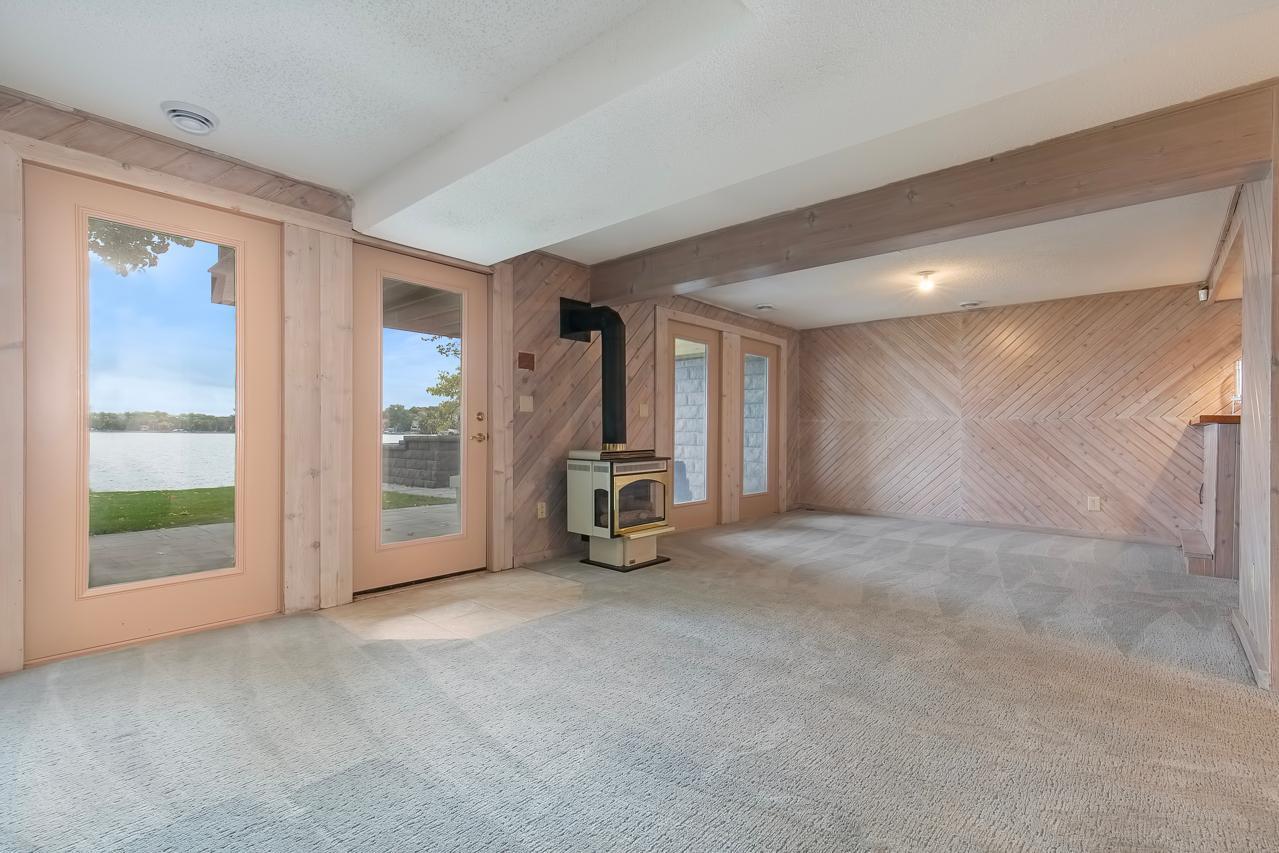 4595 Enchanted Point