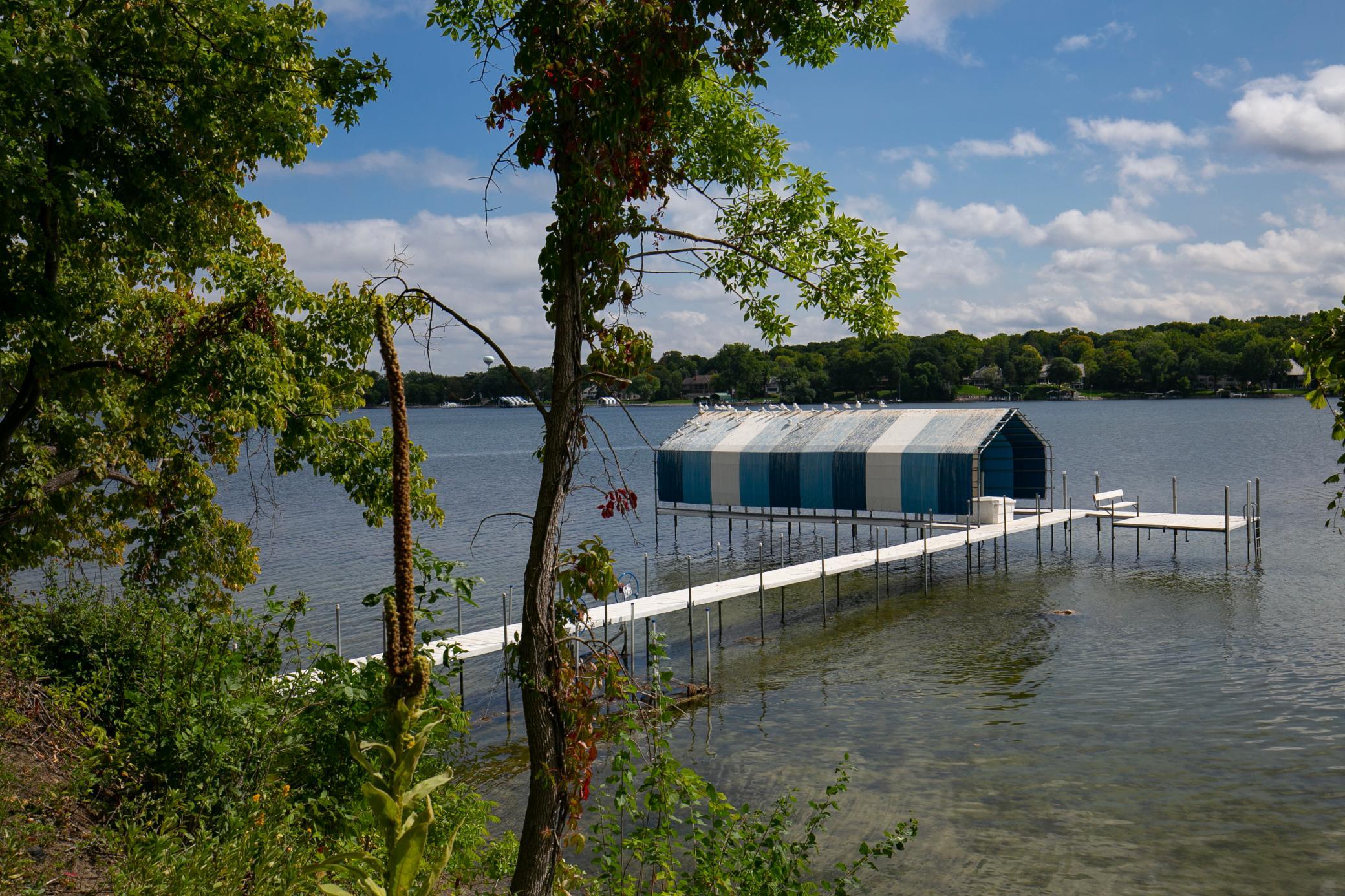 4595 Enchanted Point