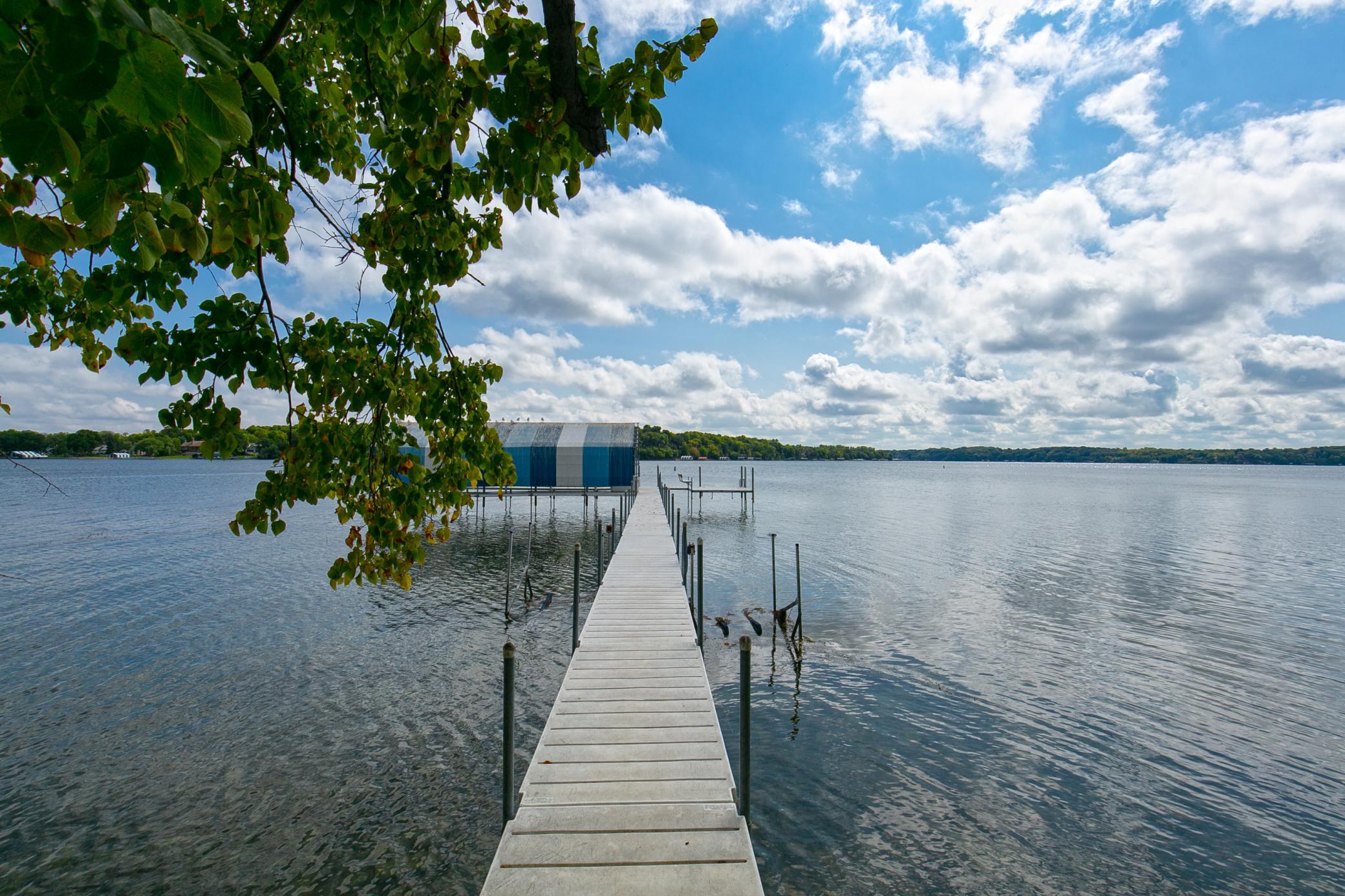 4595 Enchanted Point