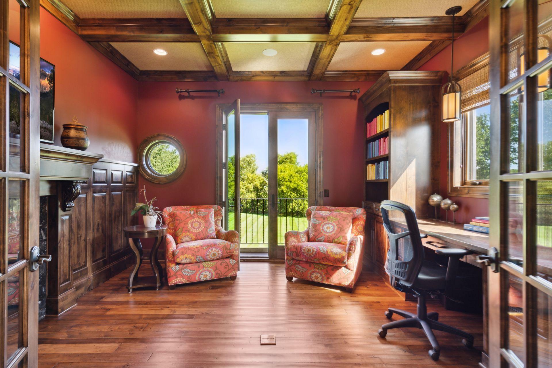 790 Navajo Road W