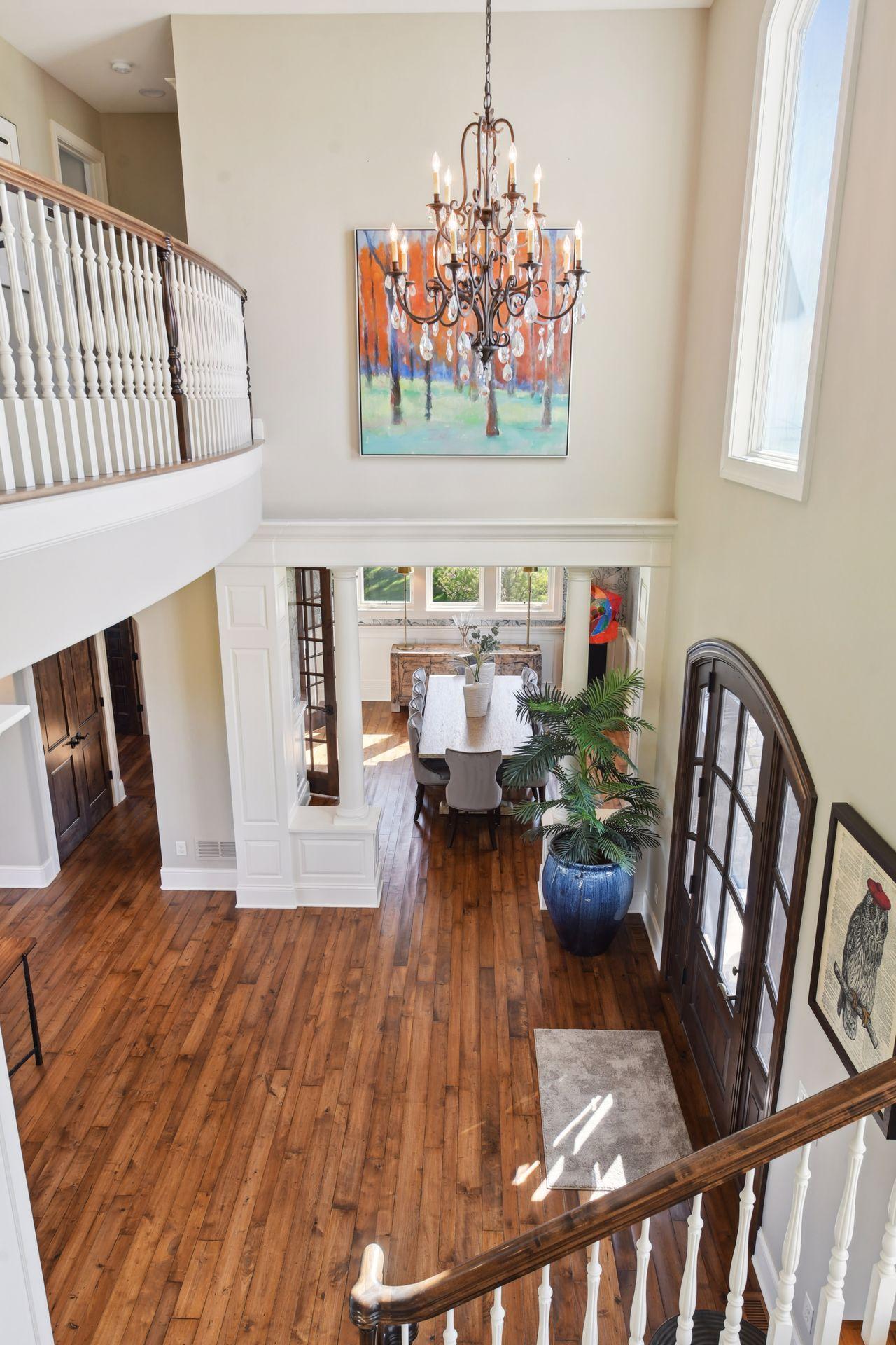 790 Navajo Road W