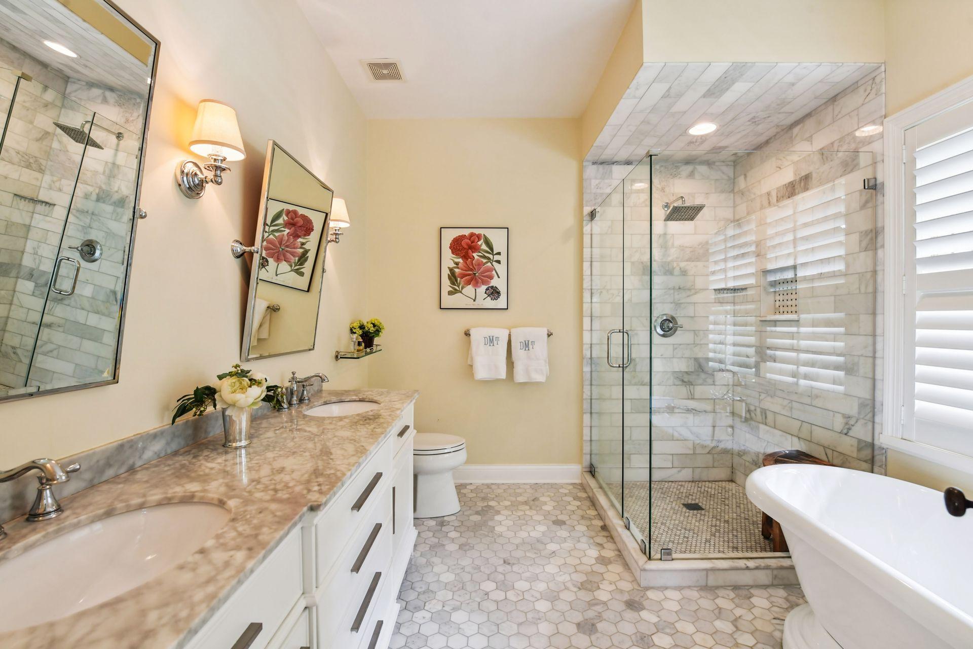 1100 Knoll Manor Road