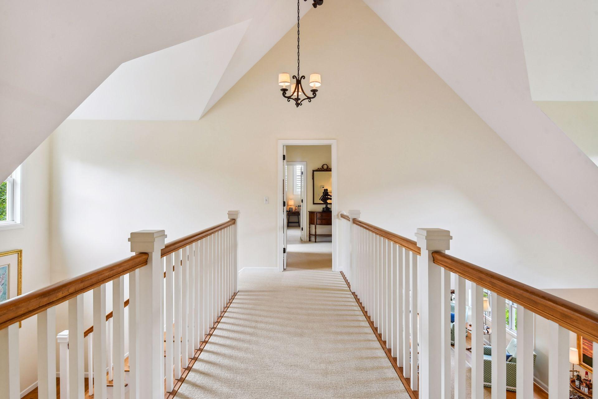 1100 Knoll Manor Road