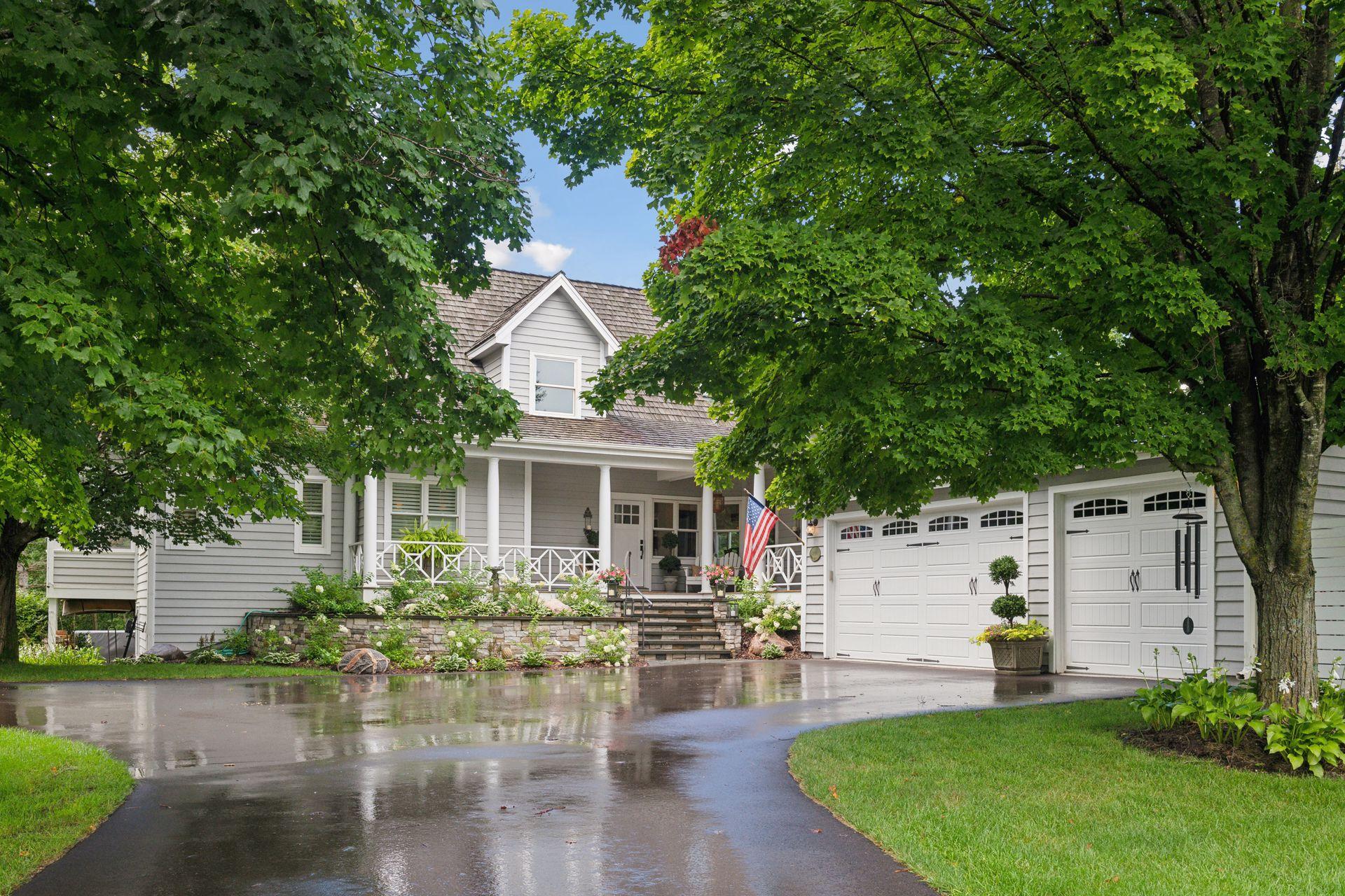 1100 Knoll Manor Road