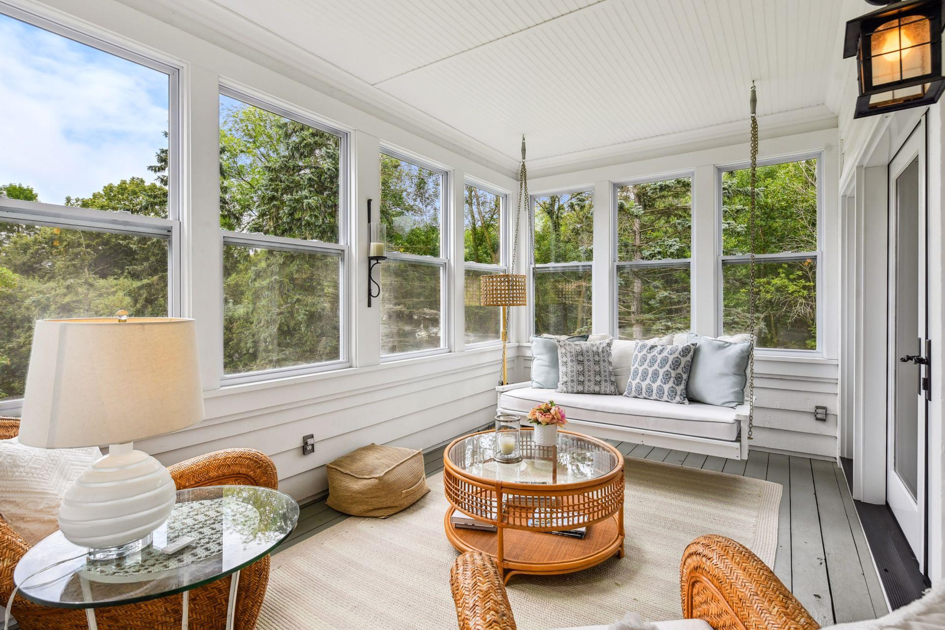 1100 Knoll Manor Road