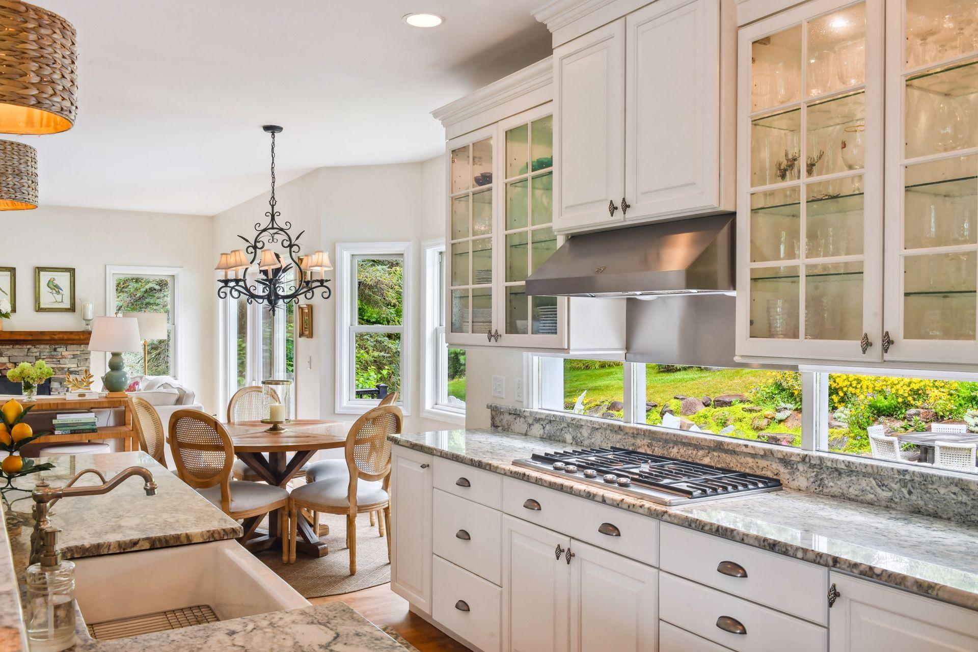 1100 Knoll Manor Road