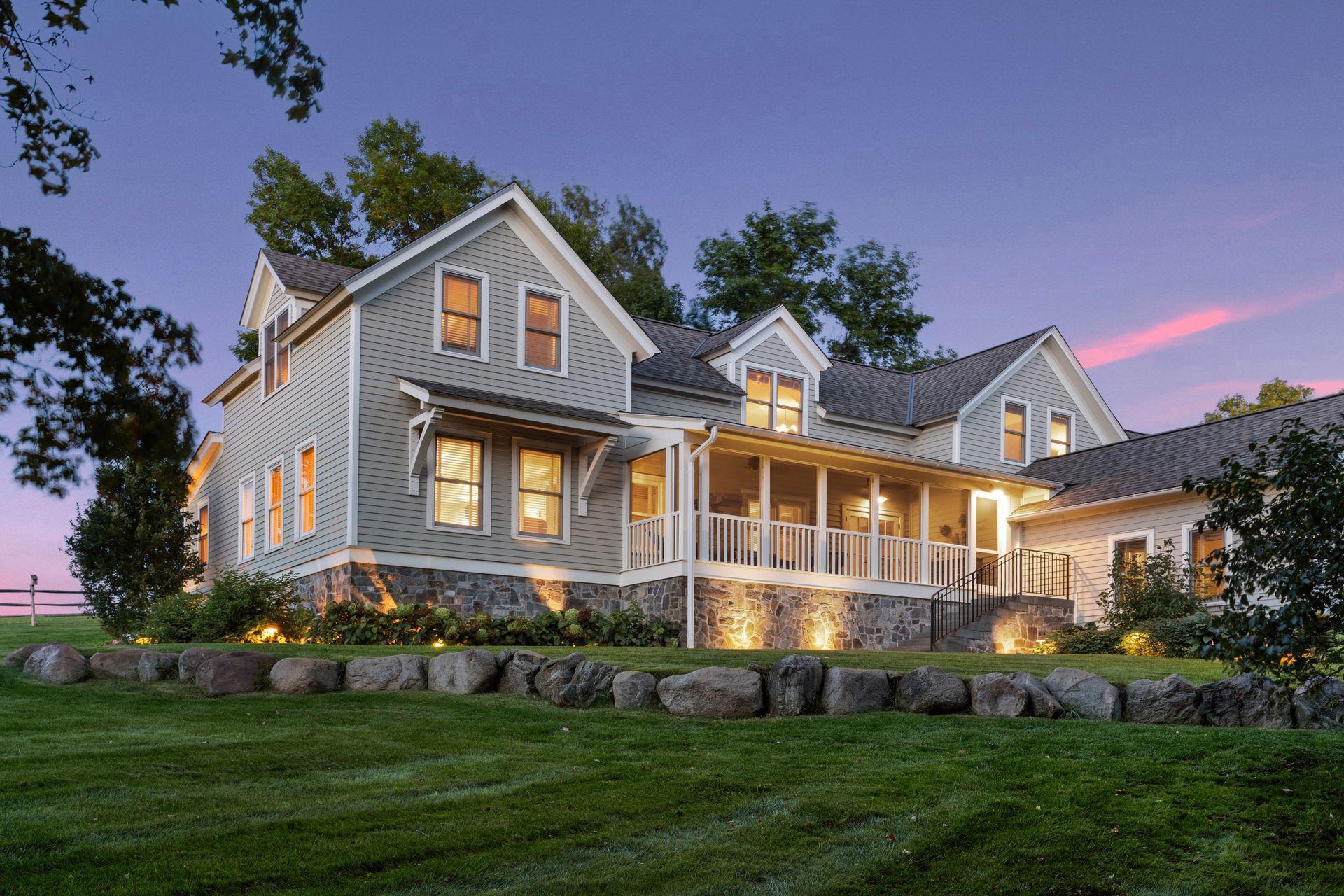 11126 Eastwood Avenue SE