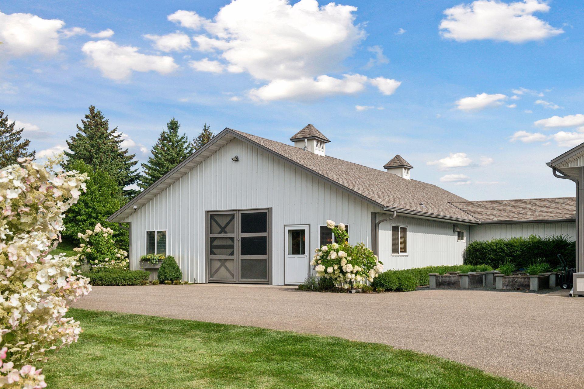 11126 Eastwood Avenue SE