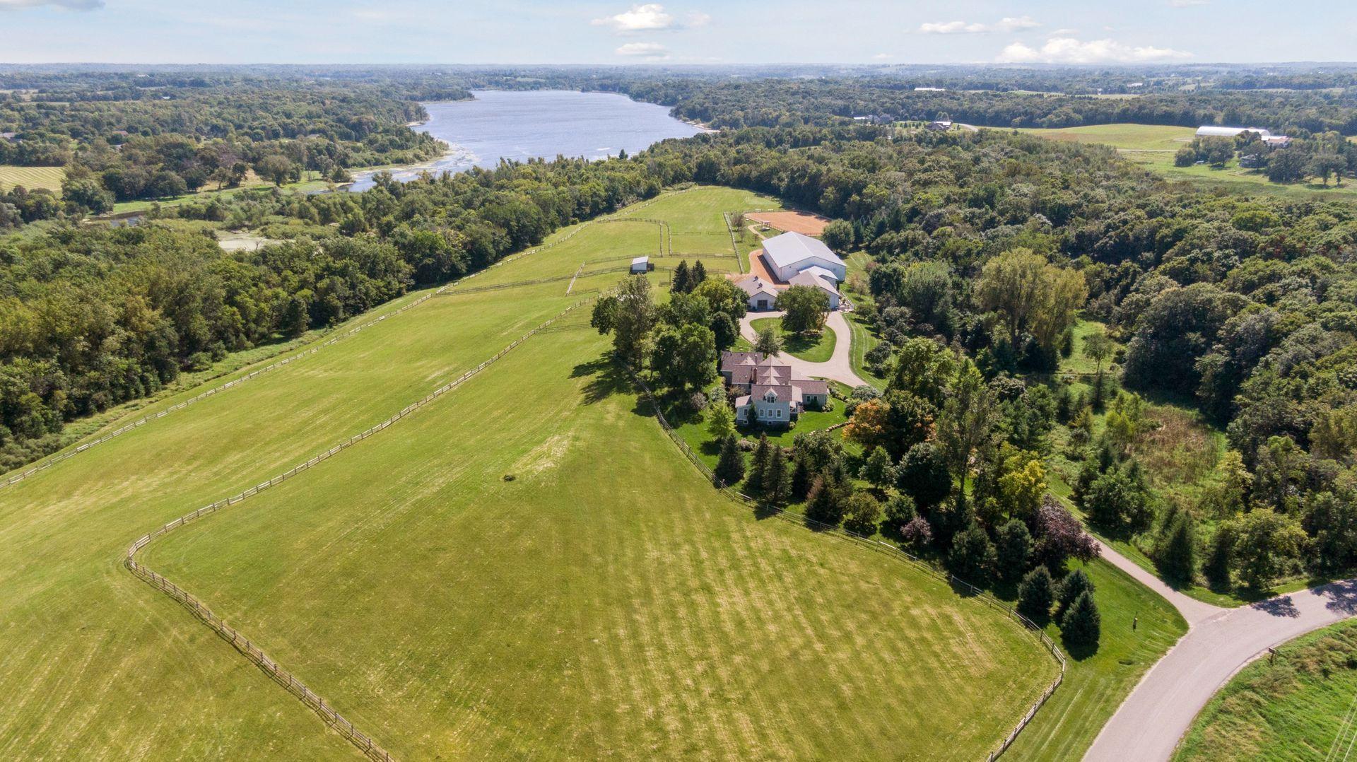 11126 Eastwood Avenue SE