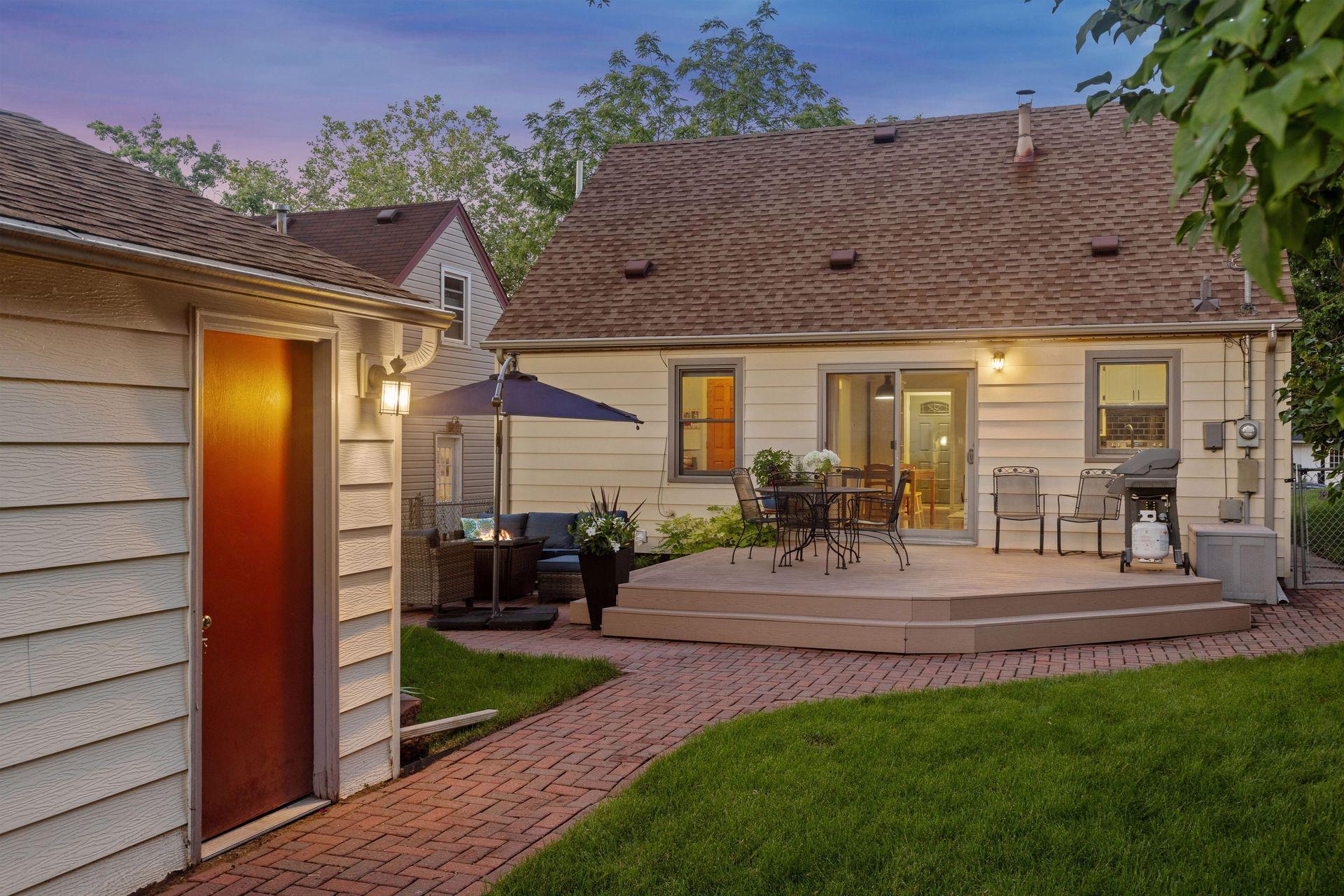 2816 Edgewood Avenue S