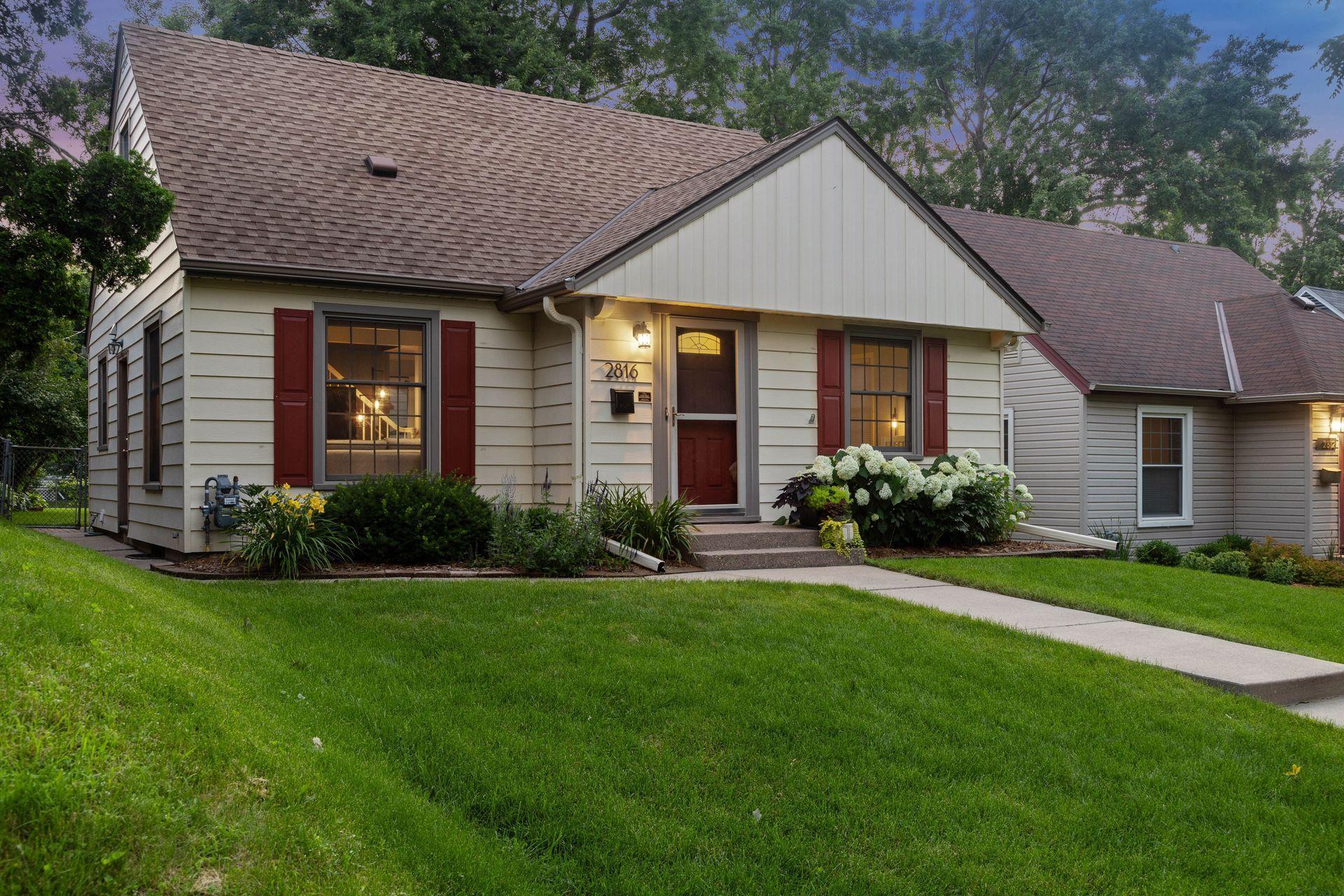 2816 Edgewood Avenue S