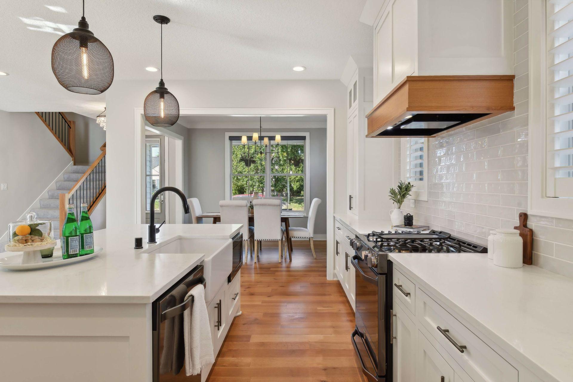 5833 Zenith Avenue S