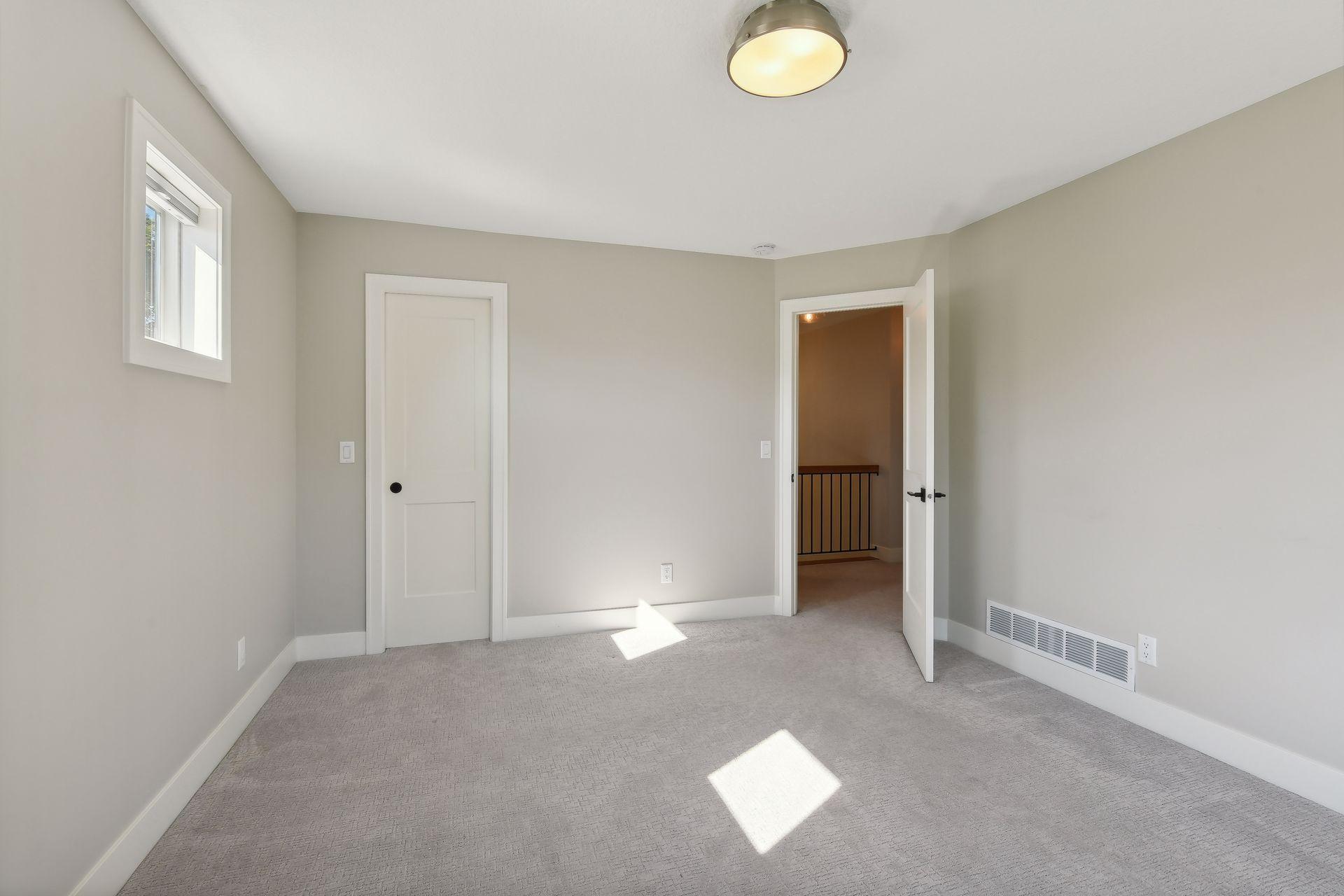 5833 Zenith Avenue S