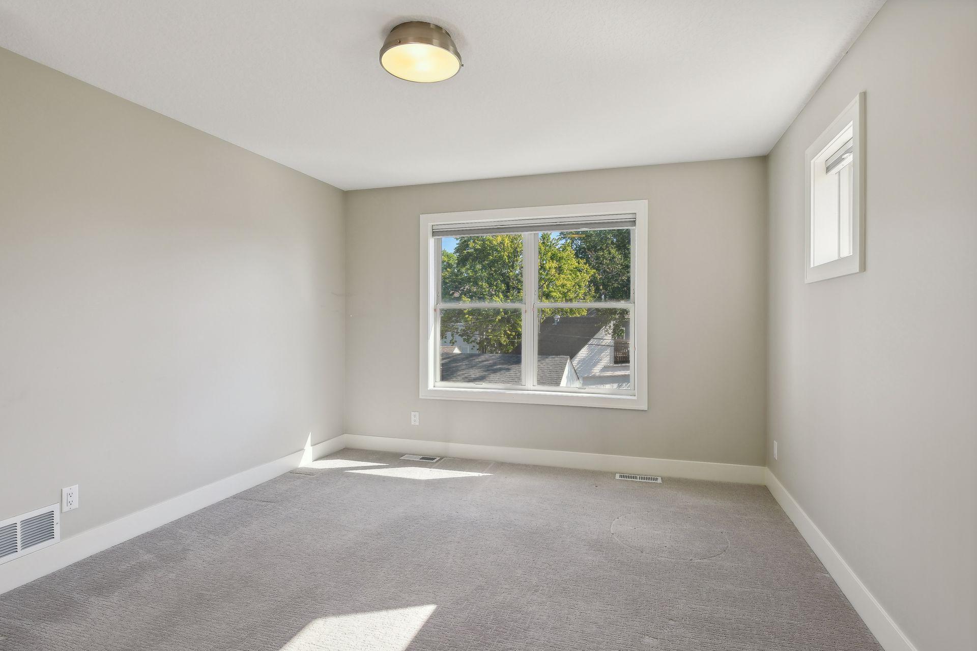 5833 Zenith Avenue S