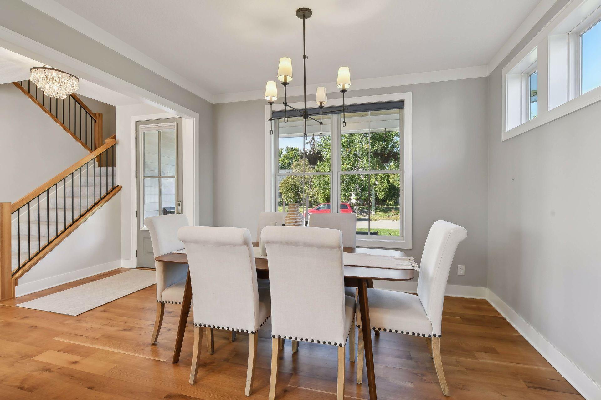 5833 Zenith Avenue S