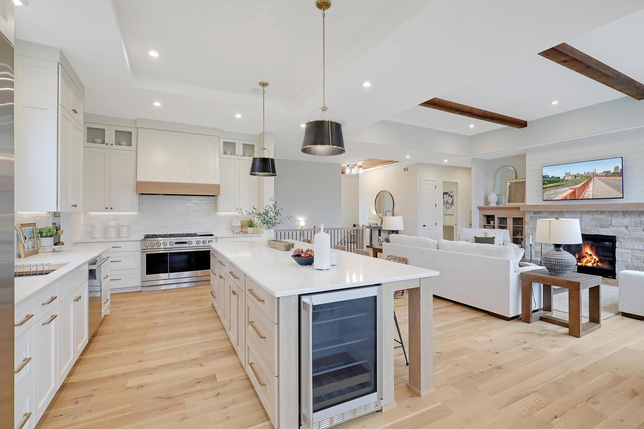 3850 County Line Road SE