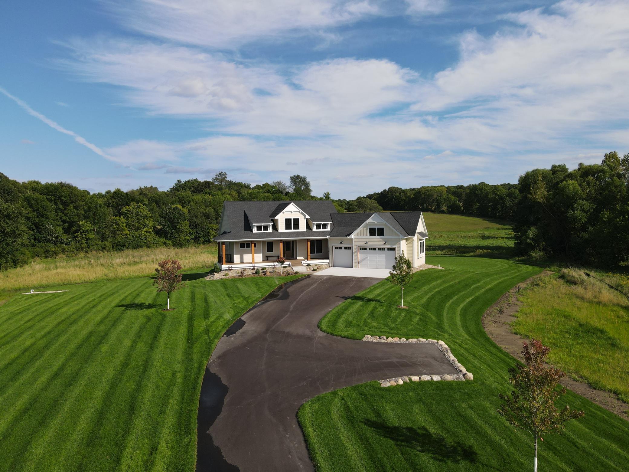 3850 County Line Road SE