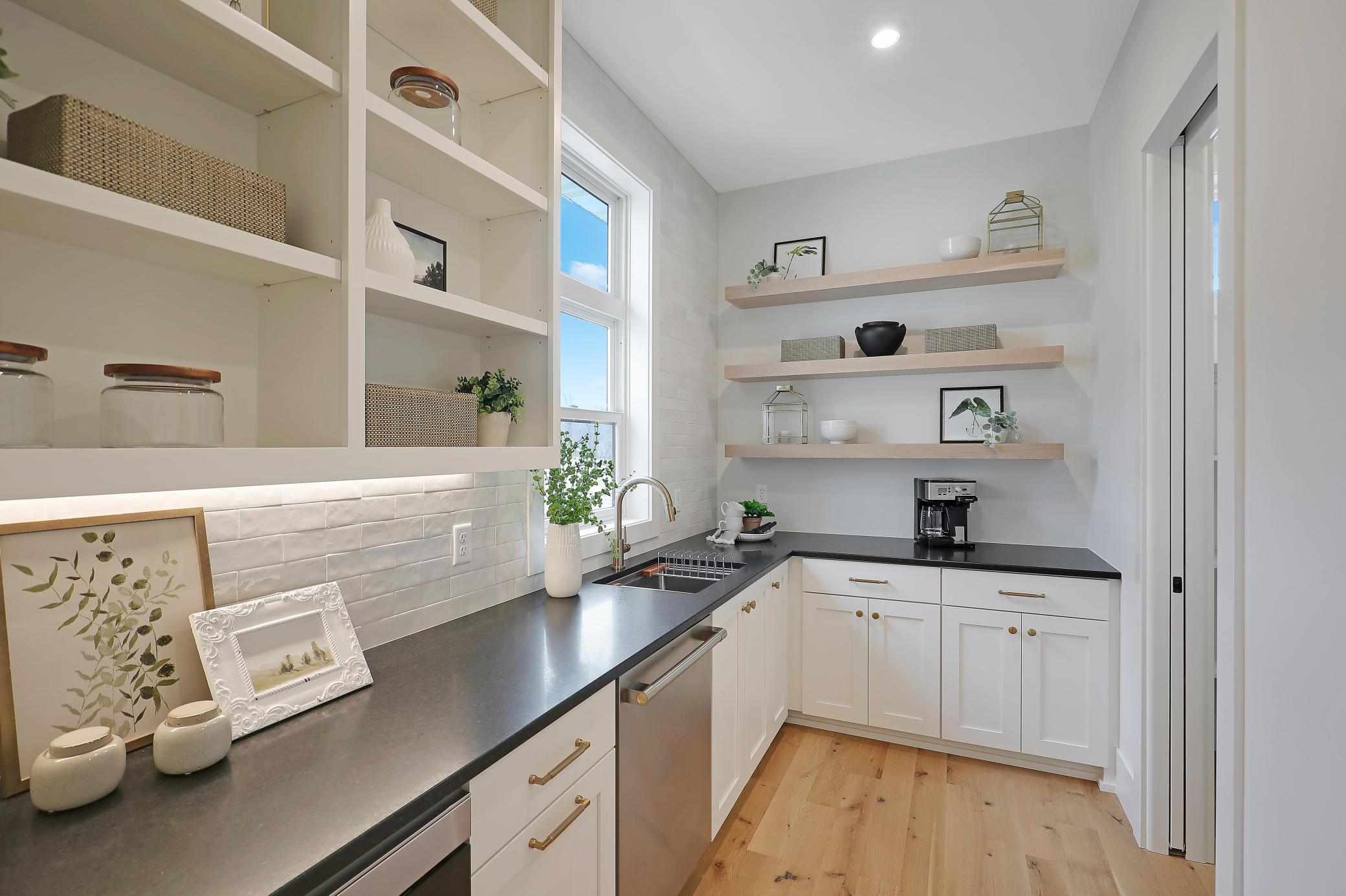 3850 County Line Road SE