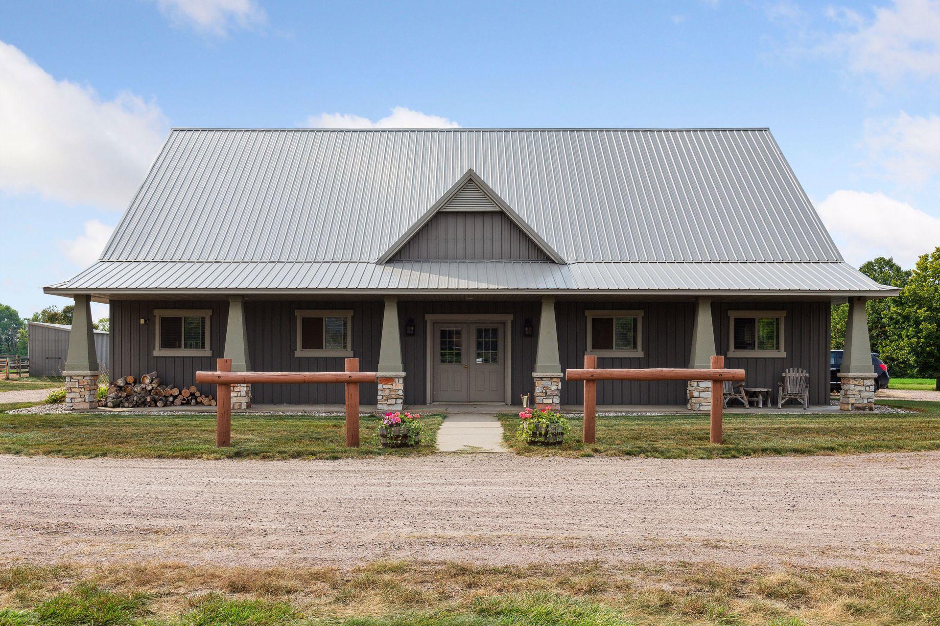 3850 County Line Road SE