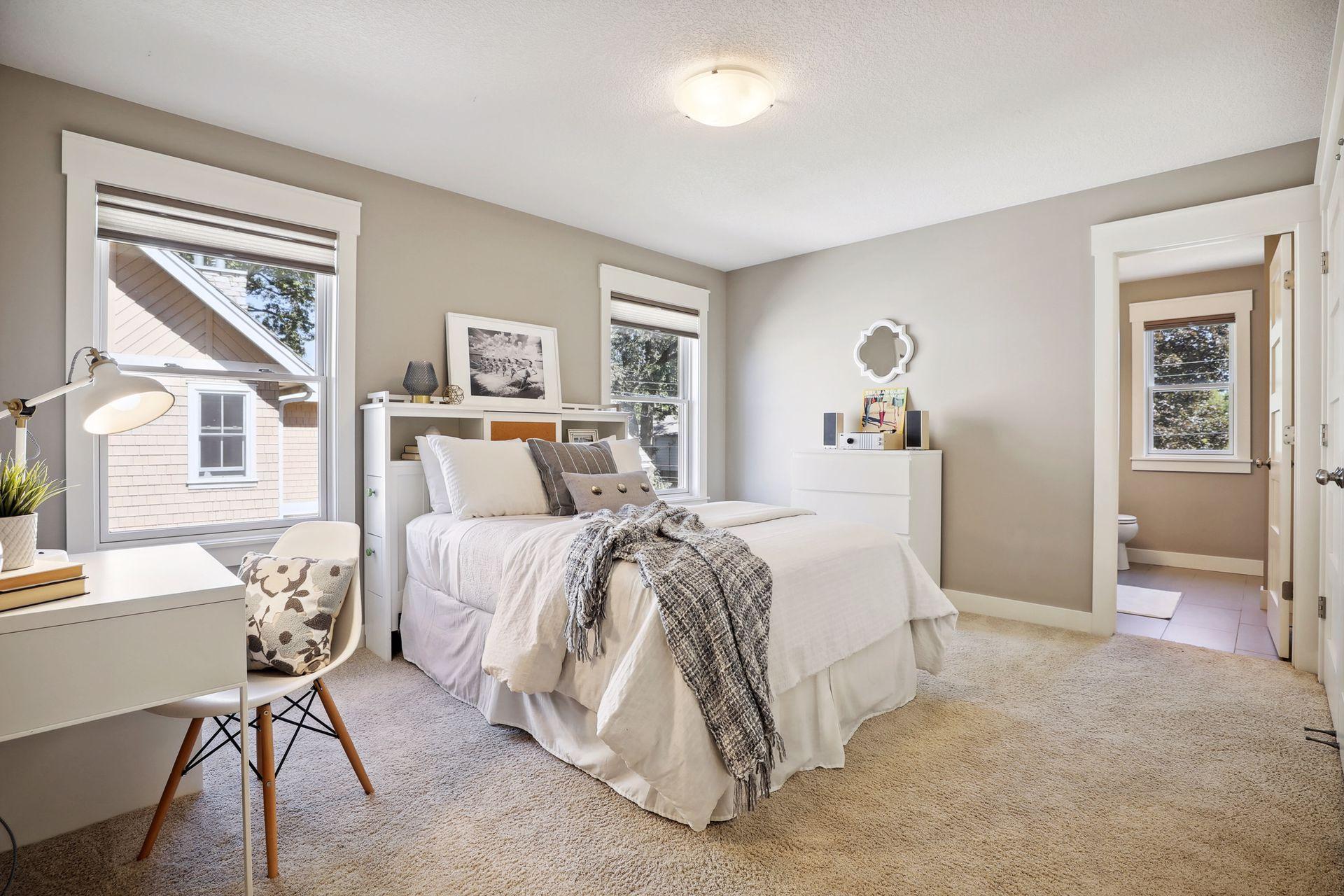 3821 Washburn Avenue S