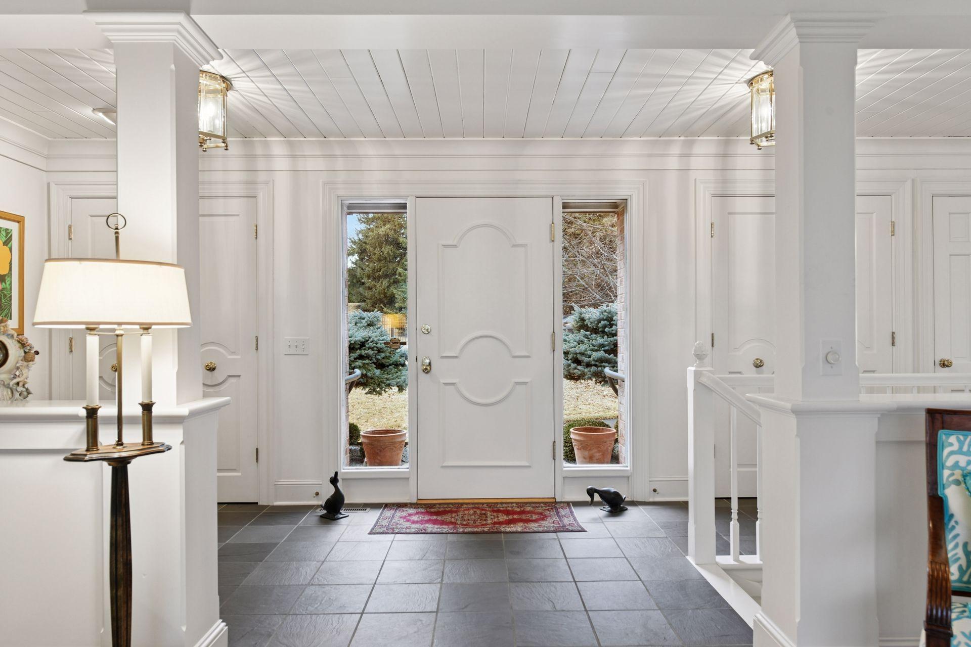 985 Edgewood Hill Road