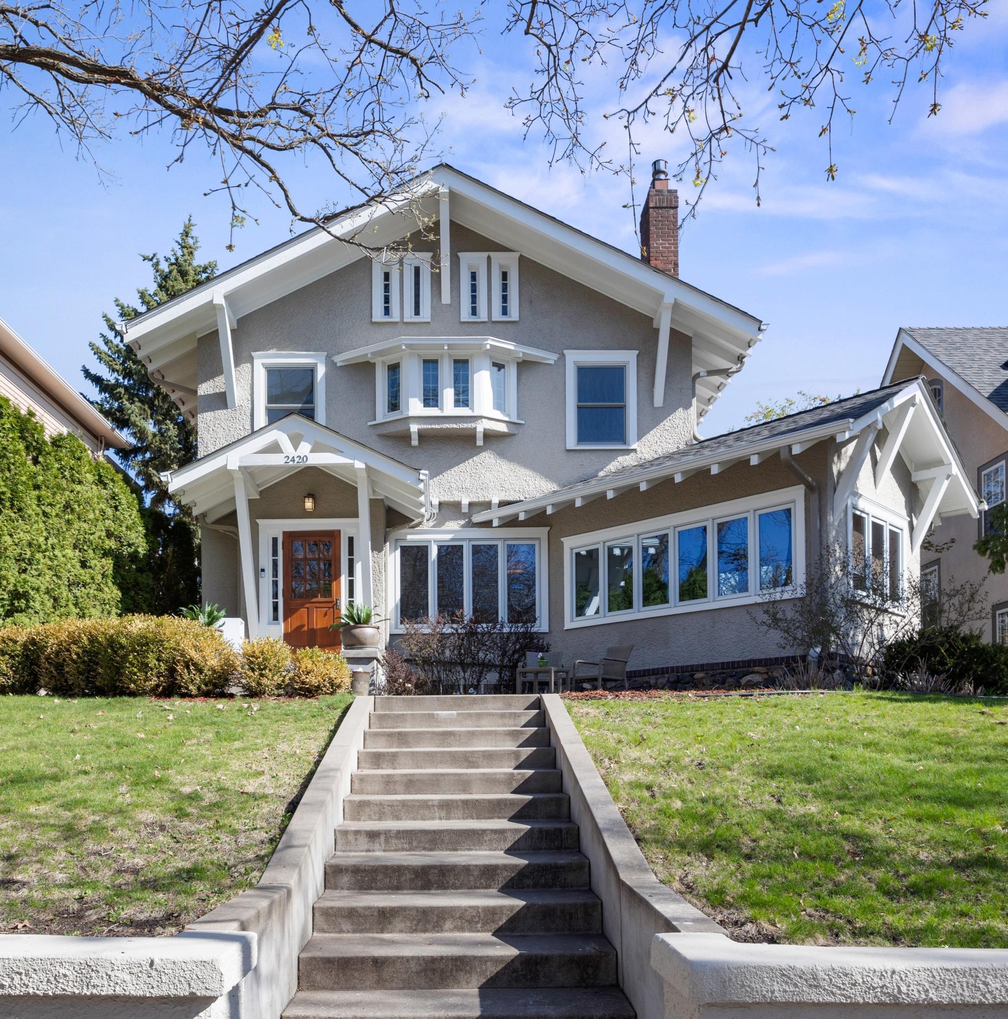 2420 W 24th Street