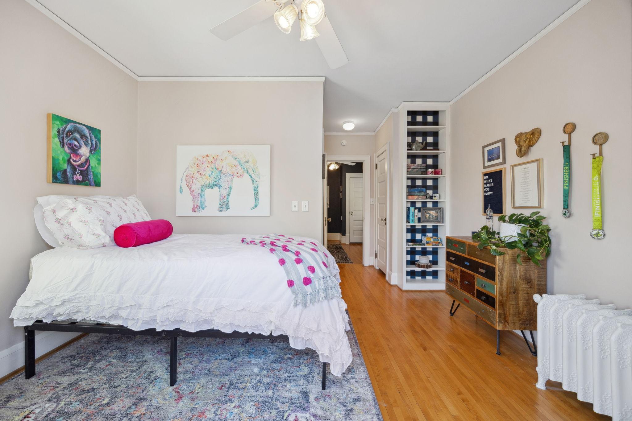 2420 W 24th Street