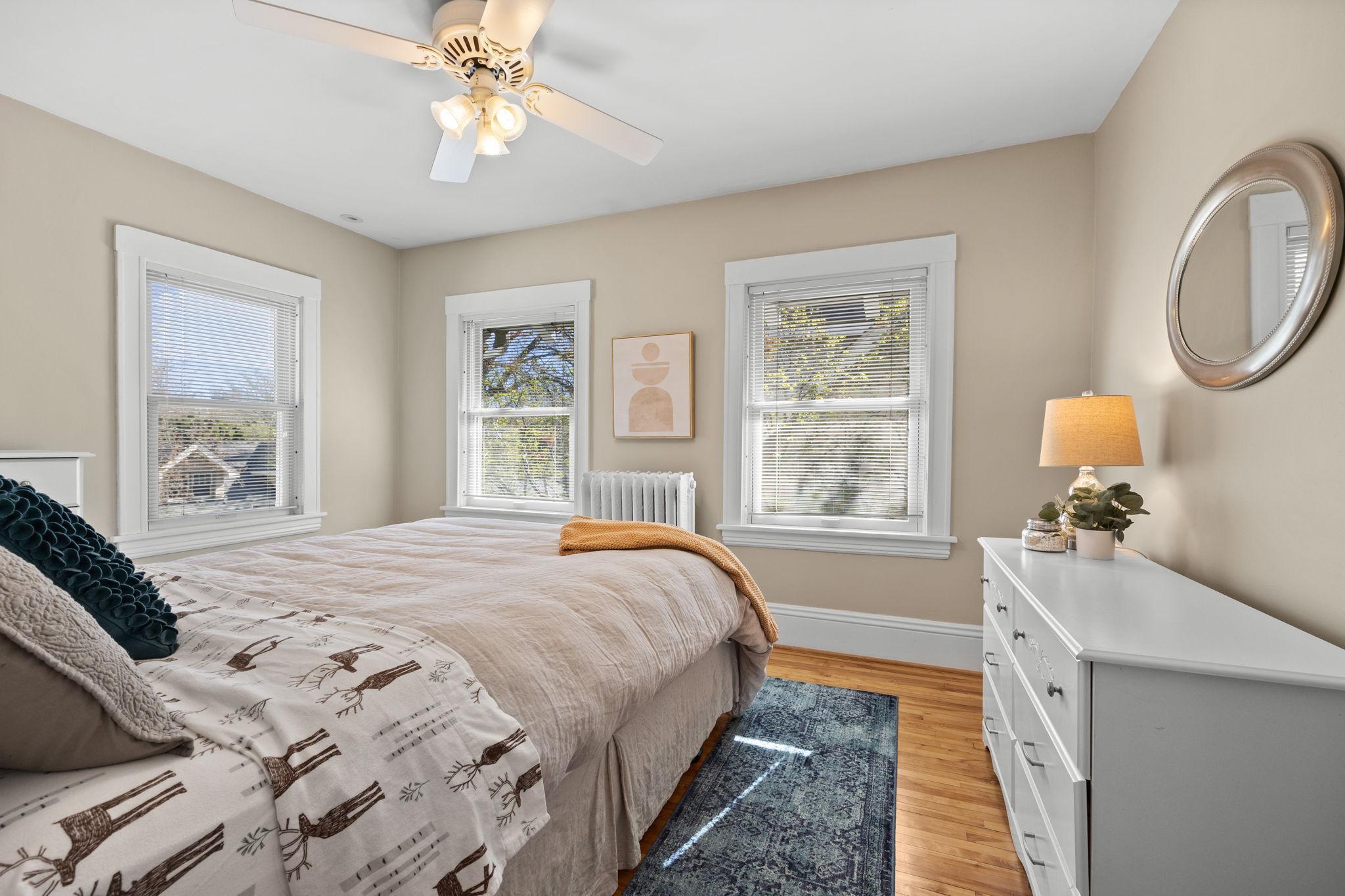 2420 W 24th Street