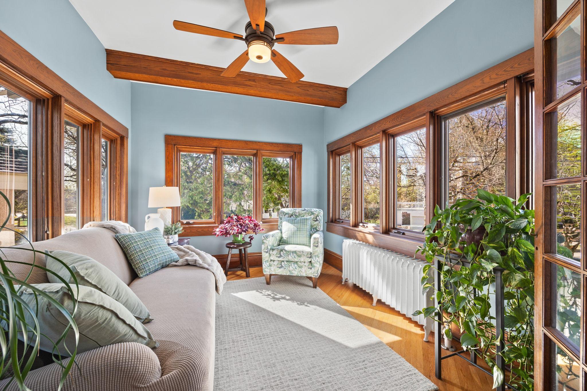 2420 W 24th Street