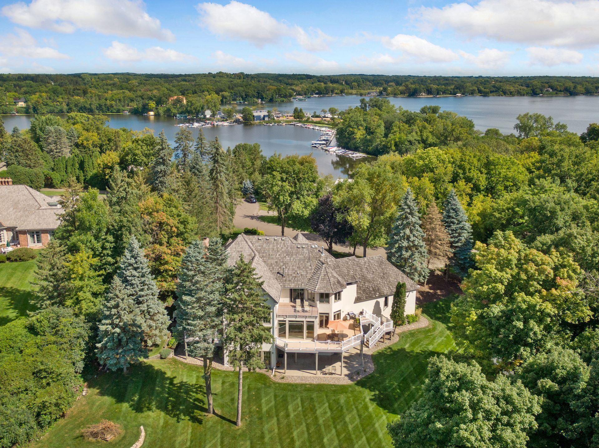 1510 Green Trees Road