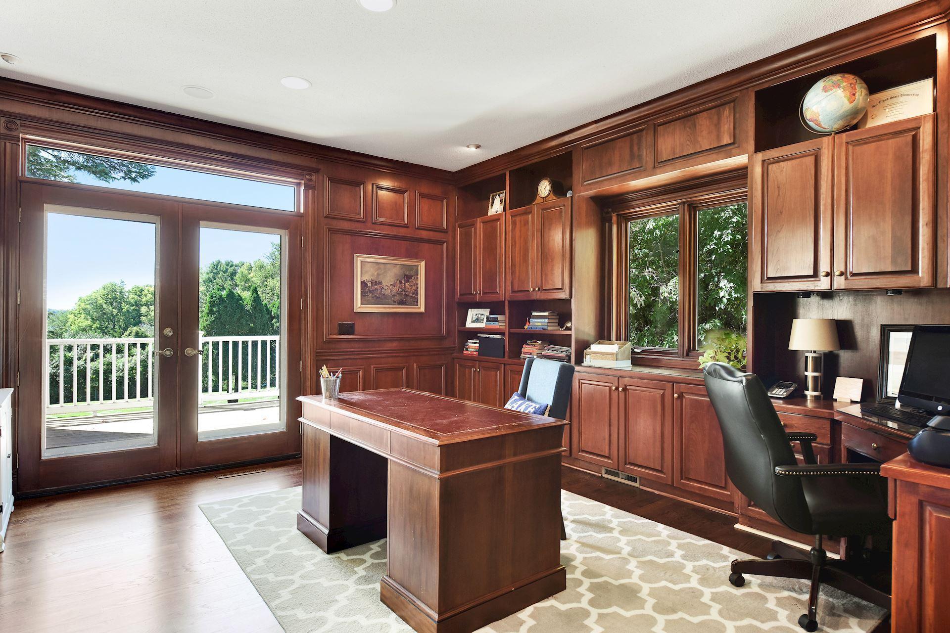 1510 Green Trees Road