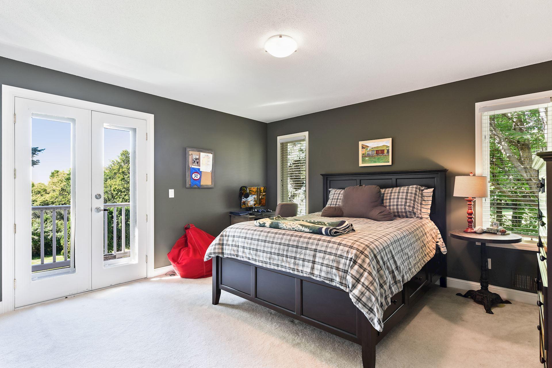 1510 Green Trees Road