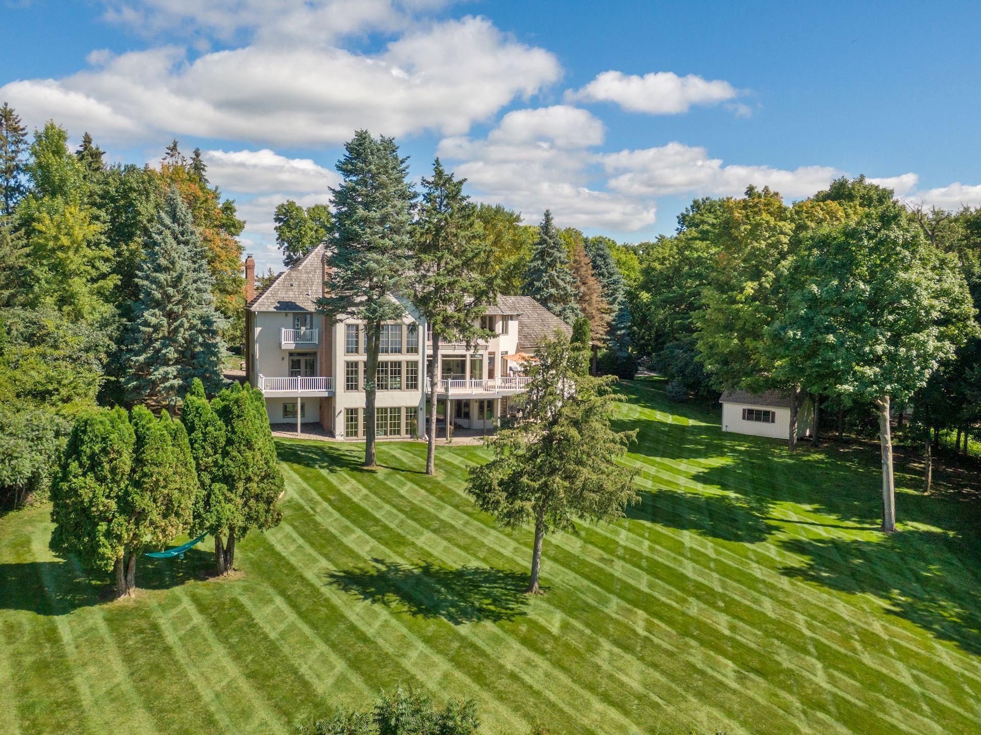 1510 Green Trees Road