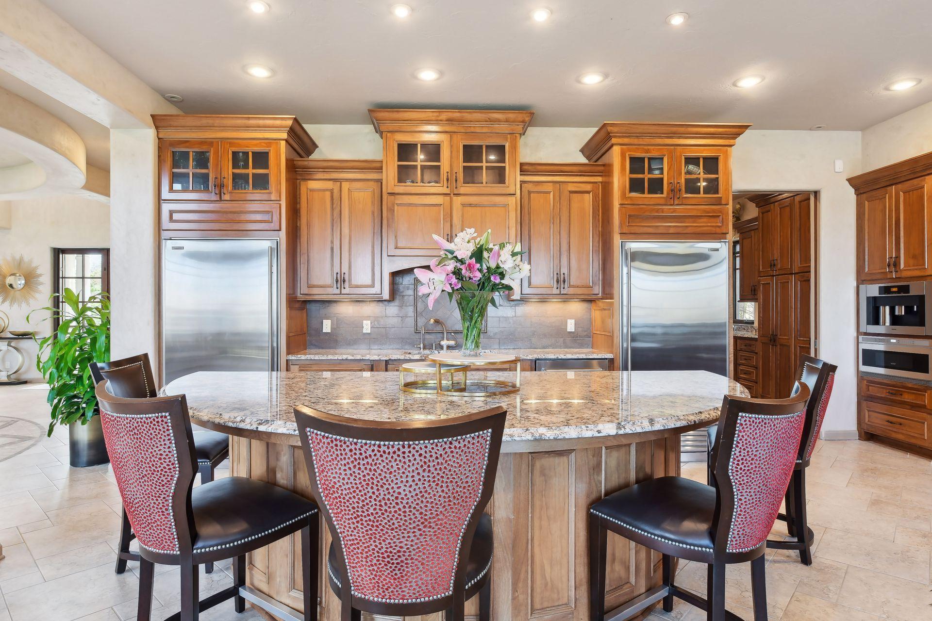 1860 Shoreline Drive